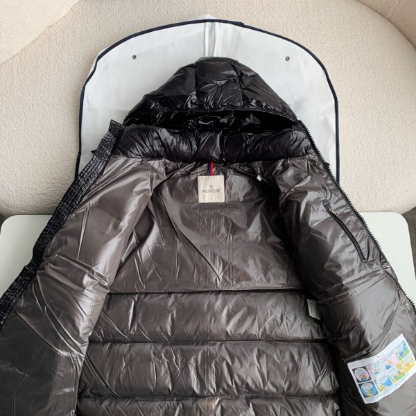 Moncler Short  men