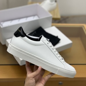 「#573」Givenchy Urban Street Sneakers