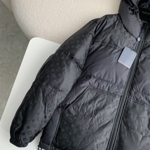 「#2066」LOUIS VUITTON Logo Down Jacket