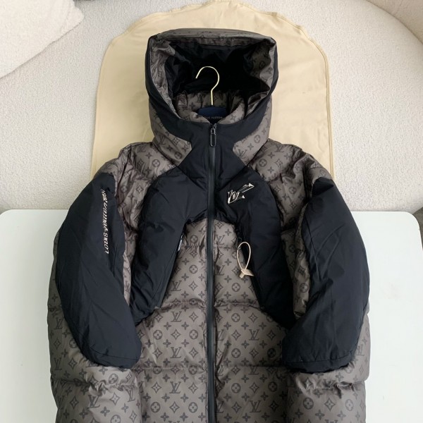 Louis Vuitton 24S warm color changing fabric men