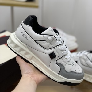 「#598」Valentino sneakers