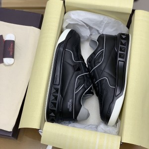 「#603」Valentino sneakers