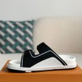 「#1019」LOUIS VUITTON  MAN SLIPPERS