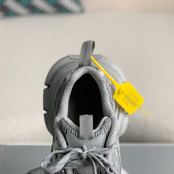 Balenciaga Runner Sneakers