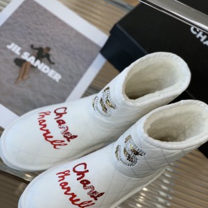 「#636」Chanel Snow boots FW style