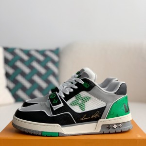 「#2255」LOUIS VUITTON TRAINER Sneakers