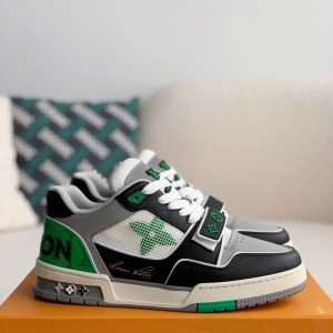 「#2255」LOUIS VUITTON TRAINER Sneakers