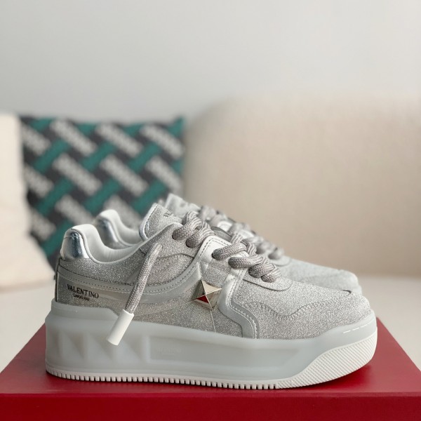 「#2258」Valentino One Stud Sneakers