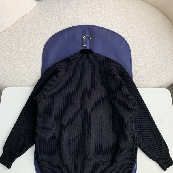 Celine sweater knitted material