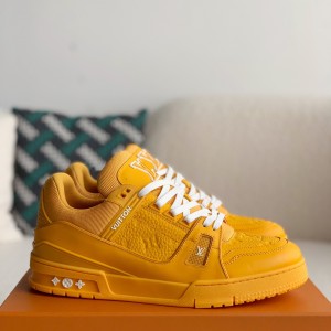 「#2327」LOUIS VUITTON TRAINER Sneakers
