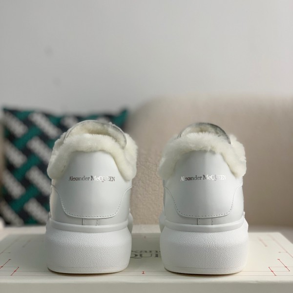 Alexander McQueen  Sneakers