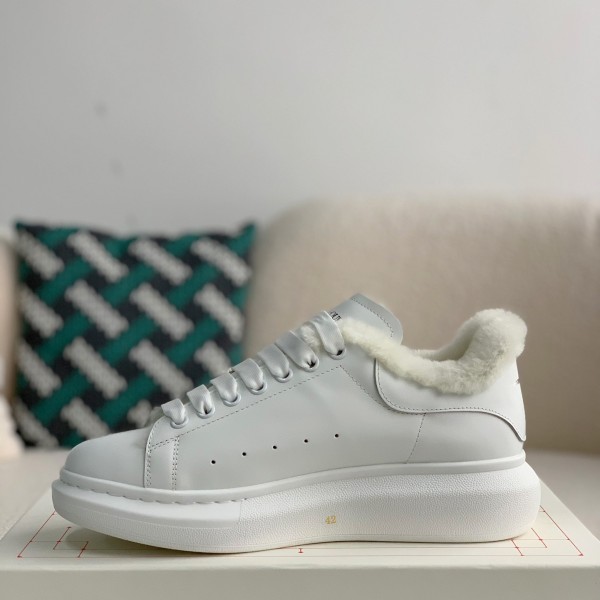 Alexander McQueen  Sneakers