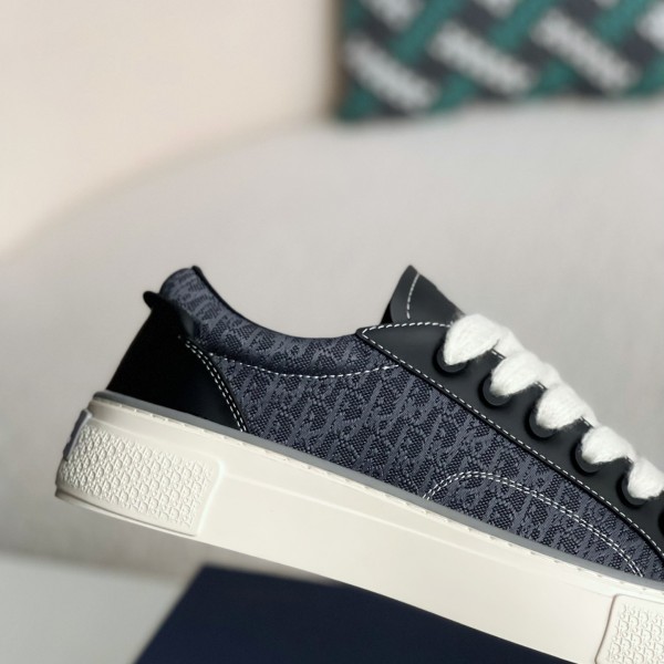 DIOR New B33 Sneaker