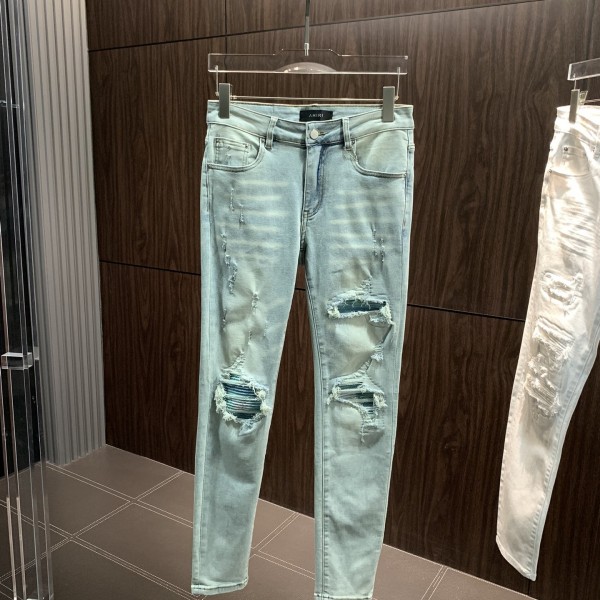 「#1851」Amiri slim fit petite straight jeans