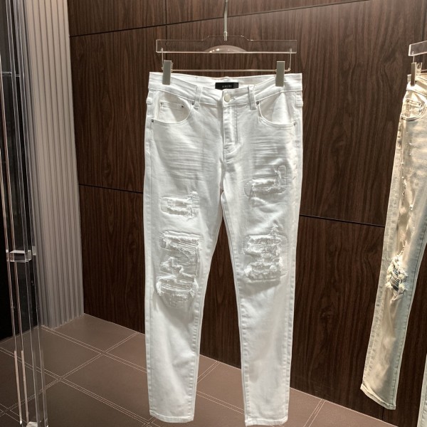 「#1849」Amiri slim fit petite straight jeans