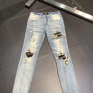 「#1845」Amiri slim fit petite straight jeans