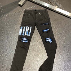 「#1835」Amiri slim fit petite straight jeans