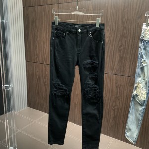「#1831」Amiri slim fit petite straight jeans