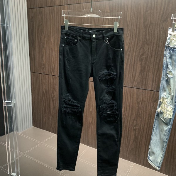 「#1831」Amiri slim fit petite straight jeans