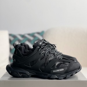 「#718」Balenciaga sneakers
