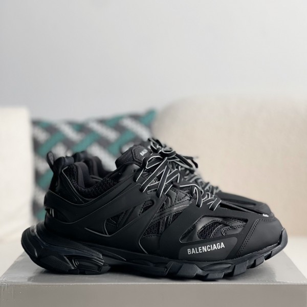 「#718」Balenciaga sneakers