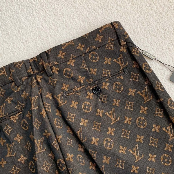 Louis Vuitton Casual trousers