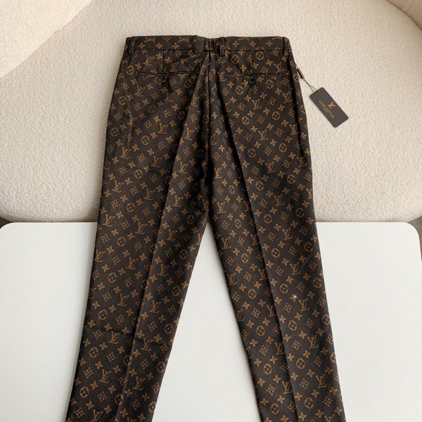 Louis Vuitton Casual trousers