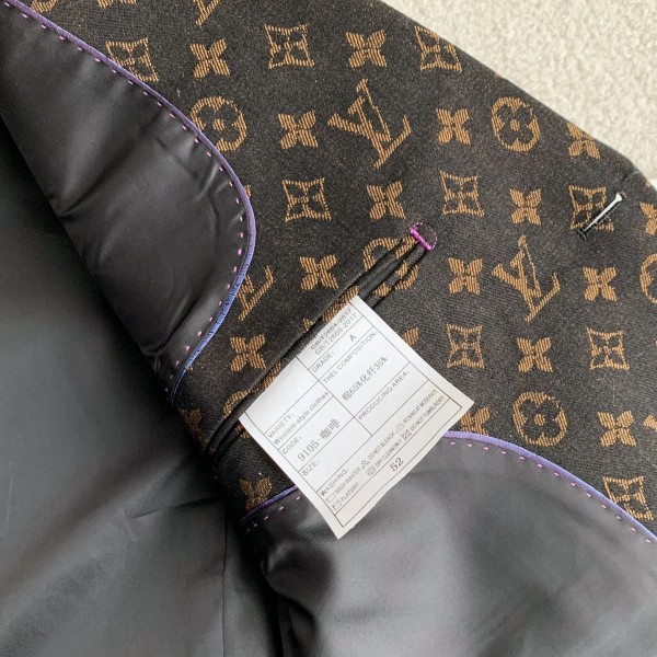 Louis Vuitton Casual suit