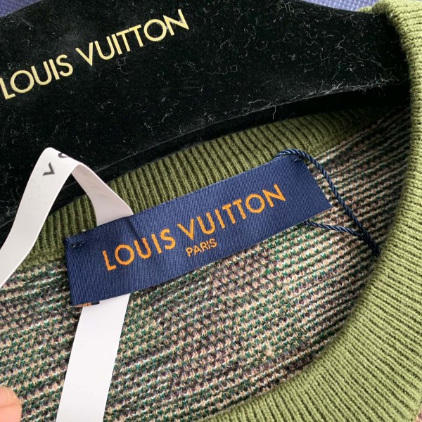 Louis Vuitton Clothes