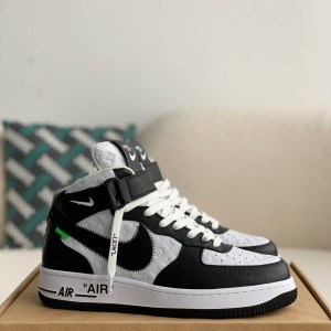 「#2394」LOUIS VUITTON   SNEAKERS