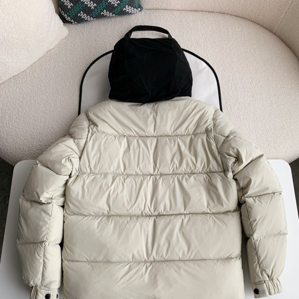 Moncler Montbeliard down jacket