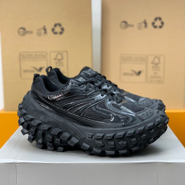 「#735」Balenciaga Bouncer Screw Sneakers