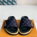 「#2435」LOUIS VUITTON SLIPPERS