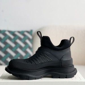 「#2442」Alexander McQueen  Sneakers
