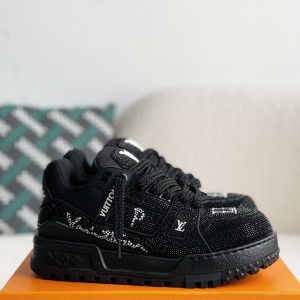 「#2443」LOUIS VUITTON TRAINER Sneakers