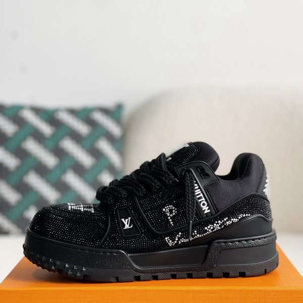 LOUIS VUITTON TRAINER Sneakers