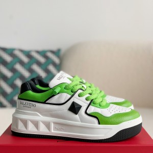 「#2463」Valentino One Stud Sneakers