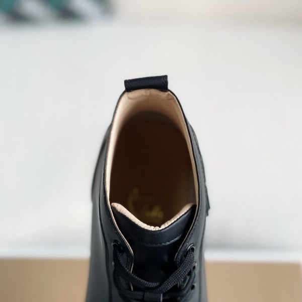 Christian Louboutin Sneakers High