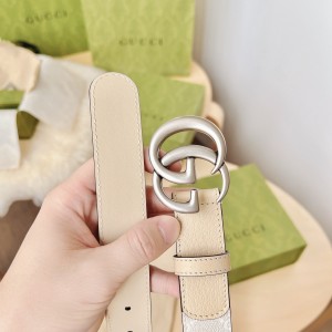 「#2469」GUCCi  Ladies  Belt