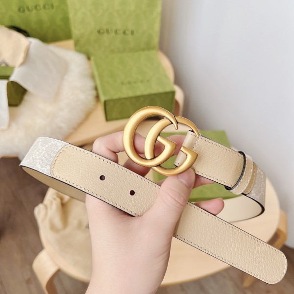 GUCCi  Ladies  Belt