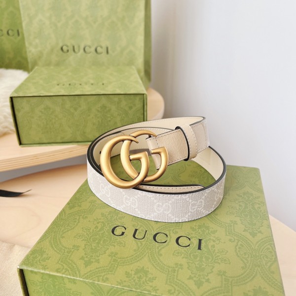 GUCCi  Ladies  Belt