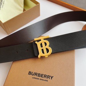「#2479」Burberry belt
