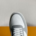 「#2524」LOUIS VUITTON SNEAKERS