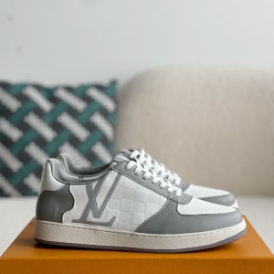 「#2524」LOUIS VUITTON SNEAKERS