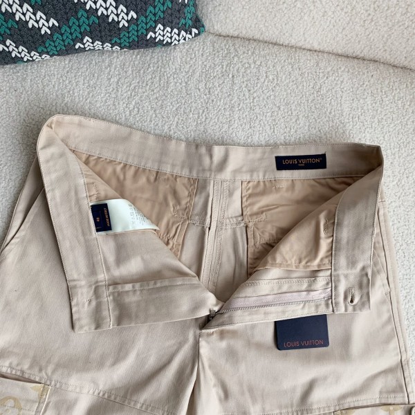 Louis Vuitton costumes