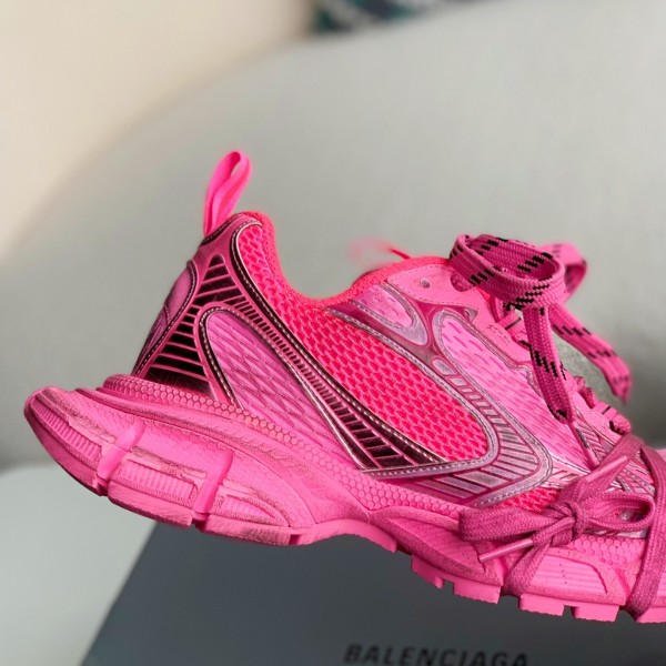 Balenciaga Runner Sneaker