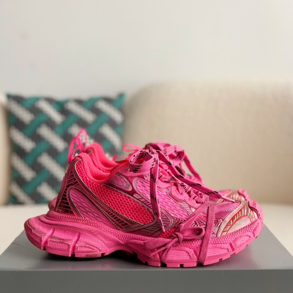 「#2530」 Balenciaga Runner Sneaker