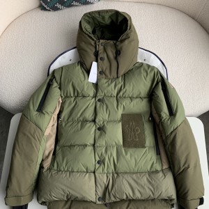 「#2532」Moncler down jacket