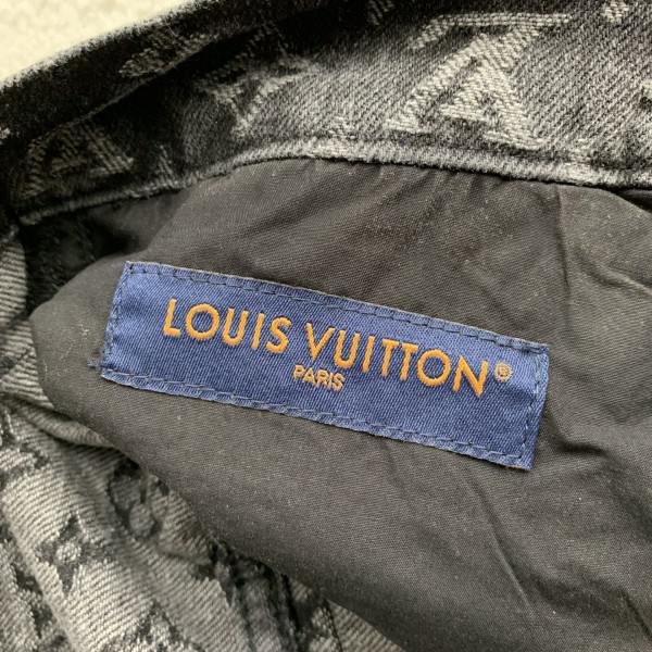 Louis Vuitton costumes