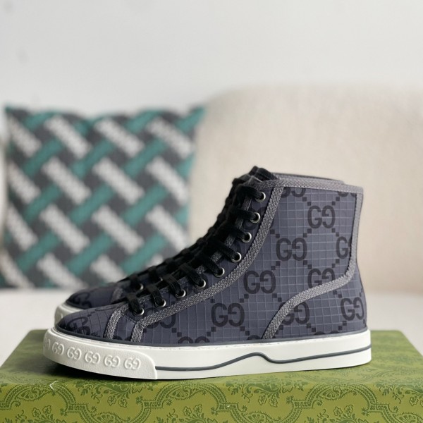 Gucci High-top shoes